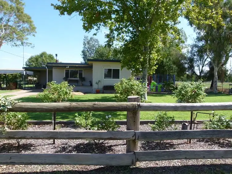 108 Blackwood Lane, Forbes NSW 2871