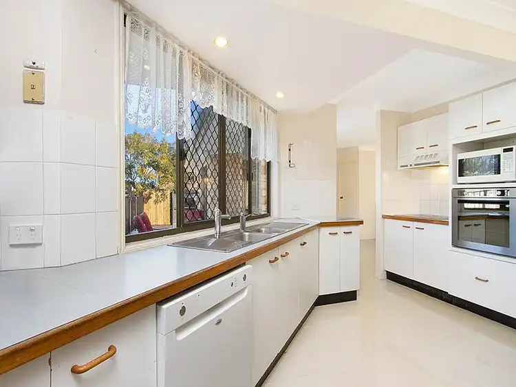 Second view of Homely house listing, 61 Ellendale Crescent, Daisy Hill QLD 4127
