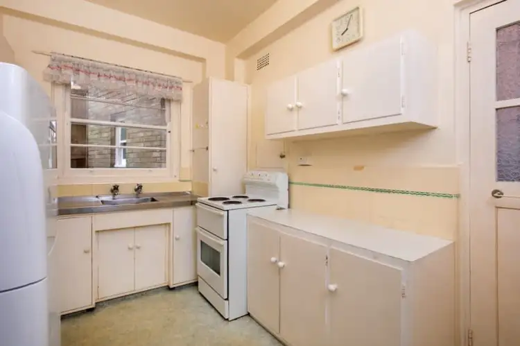 Fifth view of Homely apartment listing, 2/1A Fairlight Street, Manly NSW 2095