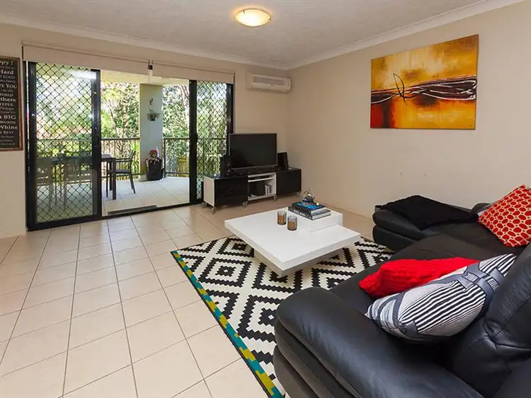 Fourth view of Homely unit listing, 2/23 Crest Street, Mount Gravatt East QLD 4122
