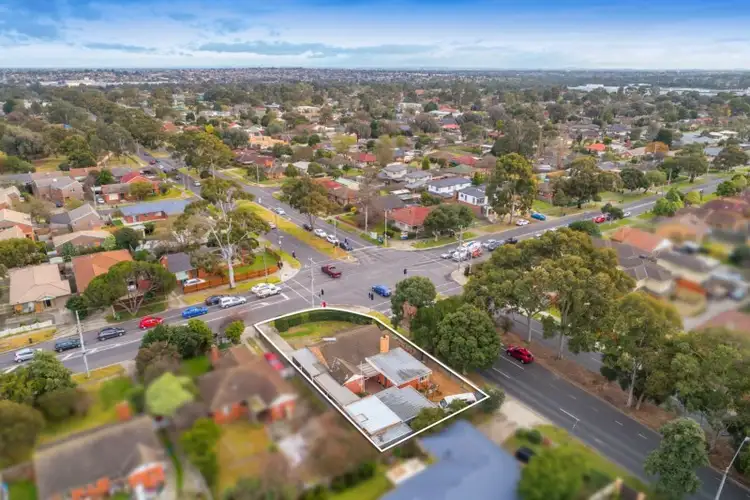 Second view of Homely house listing, 480 waterdale Road, Heidelberg Heights VIC 3081