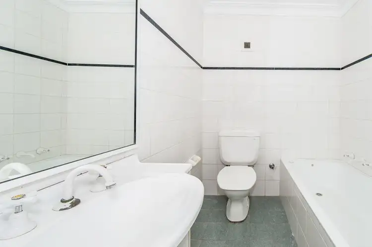 Sixth view of Homely apartment listing, 8/126 Mons Avenue, Maroubra NSW 2035