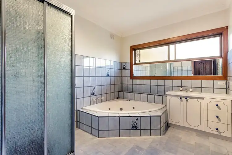 Seventh view of Homely house listing, 13 Cabena Crescent, Chadstone VIC 3148