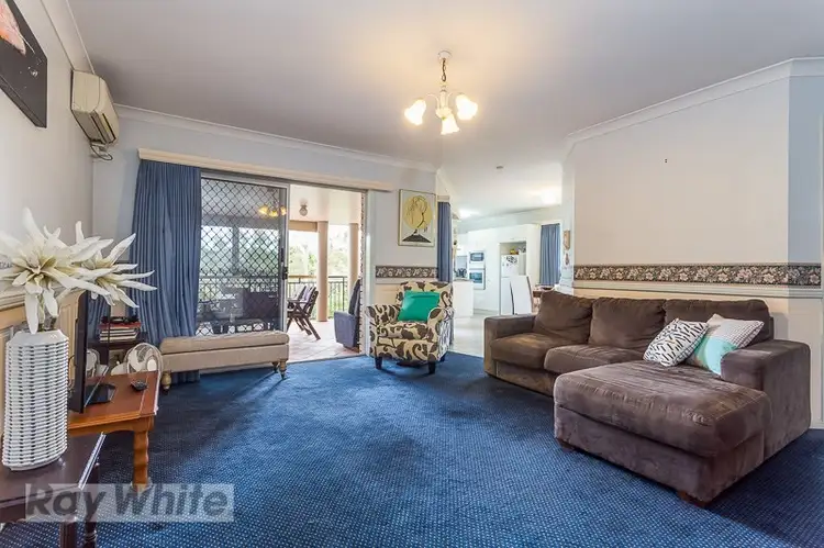 4/16 Nicklin Street, Coorparoo QLD 4151