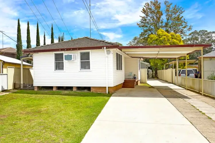 2 + 2a Winston Street, Penrith NSW 2750