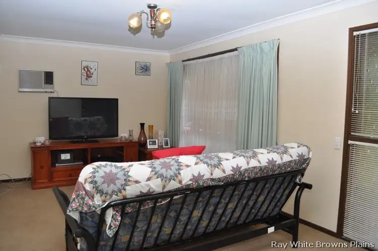 Second view of Homely house listing, 5 Vanice Court, Browns Plains QLD 4118