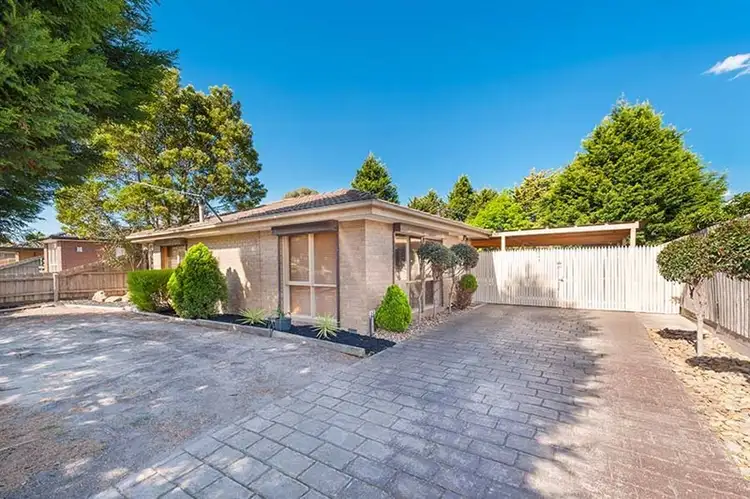 Main view of Homely house listing, 2 Waverley Court, Craigieburn VIC 3064