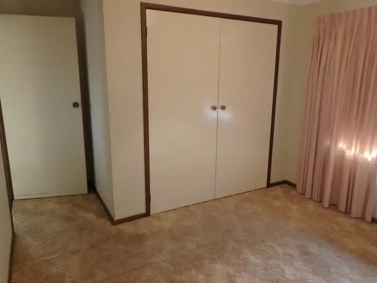 Fifth view of Homely unit listing, 1/101 Crowley Street, Temora NSW 2666