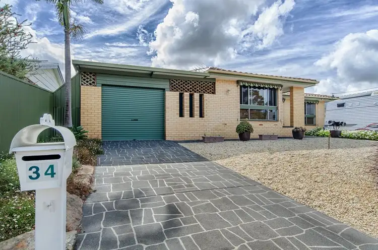 34 Abbott Avenue, Morphett Vale SA 5162