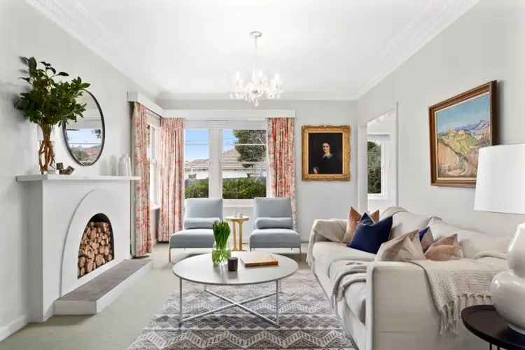 Second view of Homely house listing, 33 Weeroona Road, Murrumbeena VIC 3163