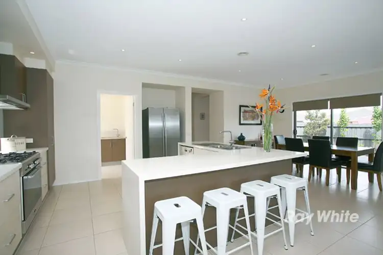 Fourth view of Homely house listing, 2 Dalray Street, Sandhurst VIC 3977