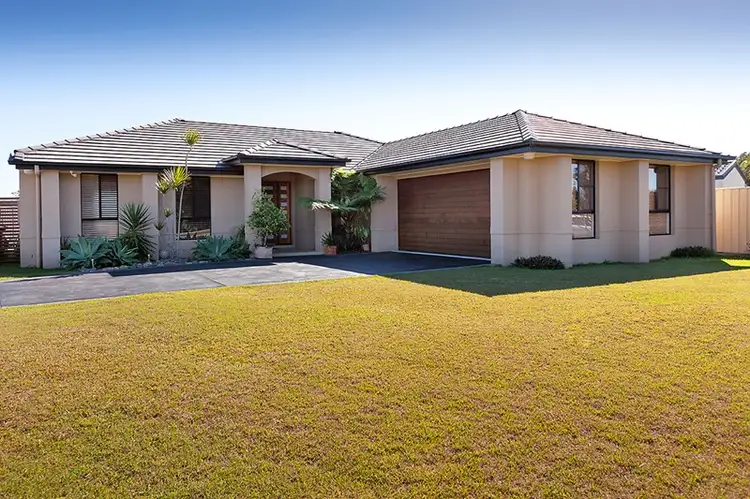2 Taine Court, Yamba NSW 2464