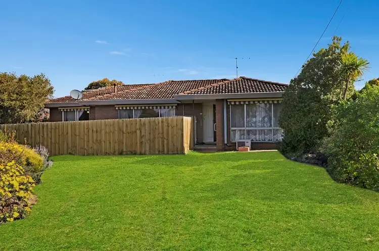 1 Madigan Court, Highton VIC 3216