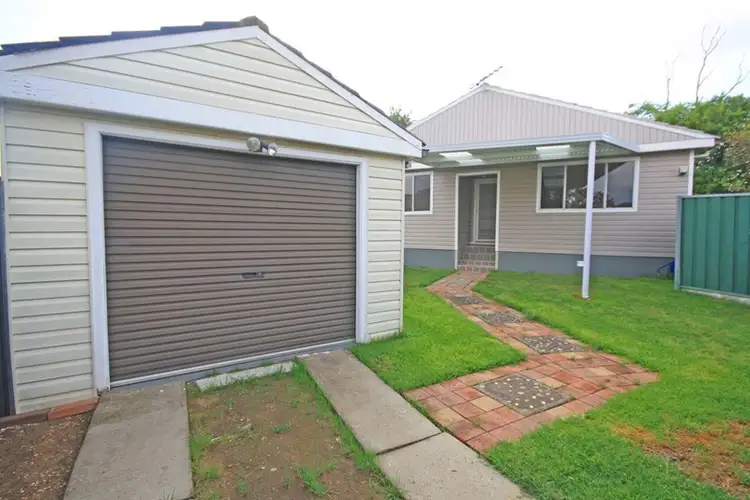 Second view of Homely house listing, 2/12 Argyle Place, Macquarie Fields NSW 2564
