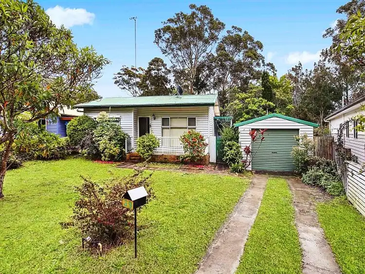 39 Brenda Crescent, Tumbi Umbi NSW 2261