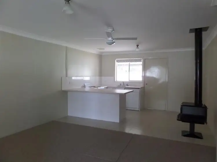 Fourth view of Homely unit listing, 10 Helenor Crescent, Narrandera NSW 2700