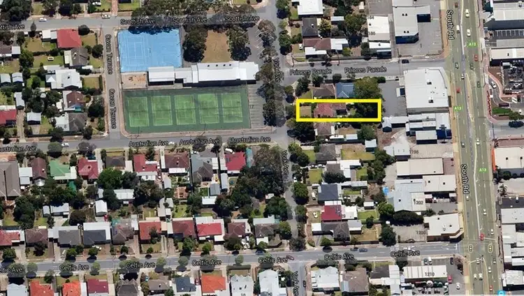 19 York Avenue, Clovelly Park SA 5042