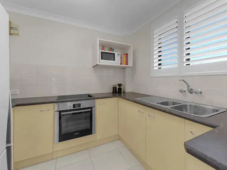 Third view of Homely apartment listing, 4/19 Rivington Street, Nundah QLD 4012