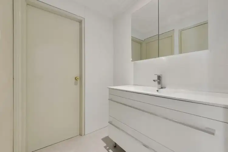 Sixth view of Homely house listing, 30 Evelyn Street, Macquarie Fields NSW 2564