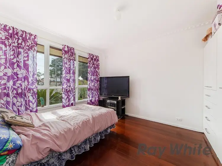 Fifth view of Homely house listing, 1 McLeod Road, St Albans VIC 3021