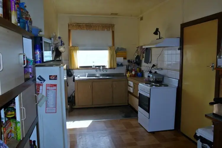 Fourth view of Homely house listing, 10 James Street, Kingston Se SA 5275
