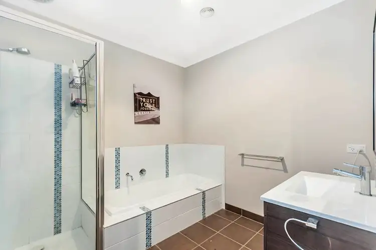 Fifth view of Homely house listing, 7 Baudin Court, Warrnambool VIC 3280