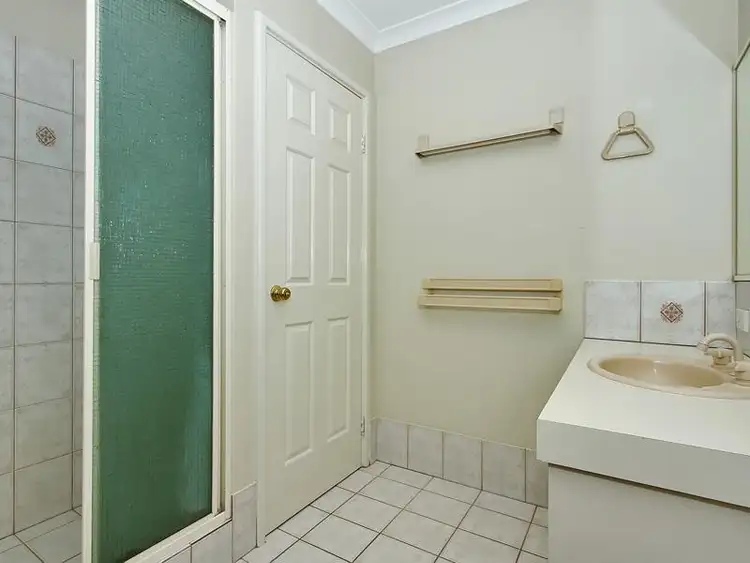 Sixth view of Homely villa listing, 8/11 Hartley Street, Gosnells WA 6110