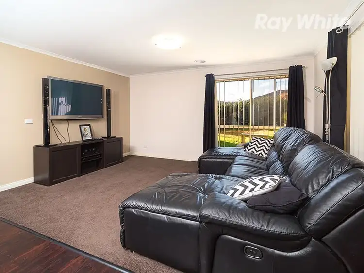 Fourth view of Homely house listing, 8 St Levans Place, Lavington NSW 2641
