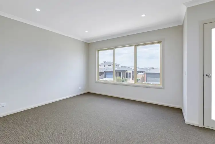 Seventh view of Homely unit listing, 3/4 Rosamond Way, Epping VIC 3076