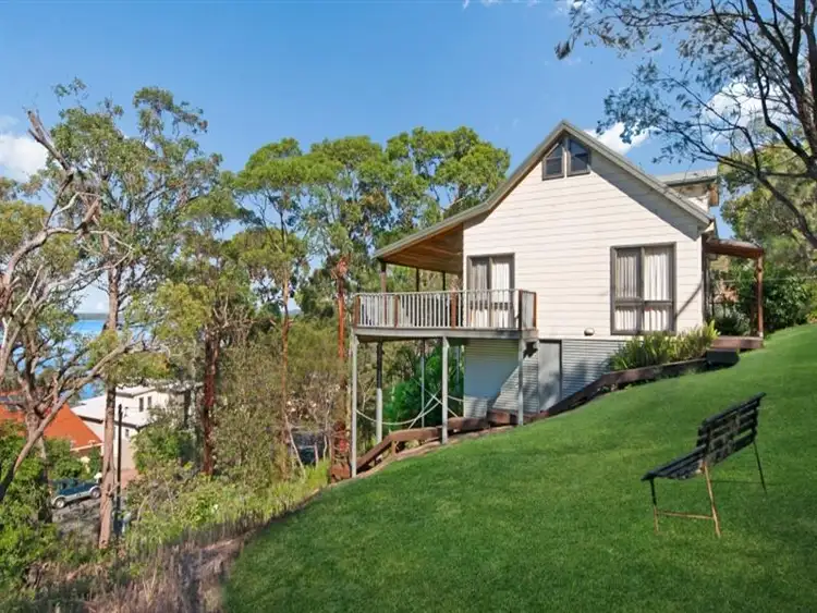 226 Dandaraga Road, Mirrabooka NSW 2264