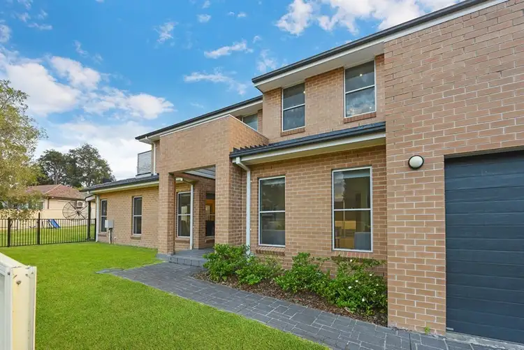2A Janet Avenue, Thornleigh NSW 2120