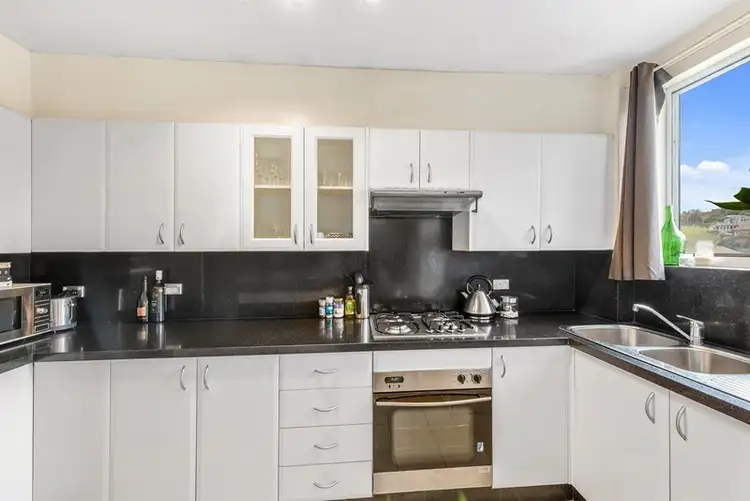 Fifth view of Homely apartment listing, 16/16 Military Road, North Bondi NSW 2026
