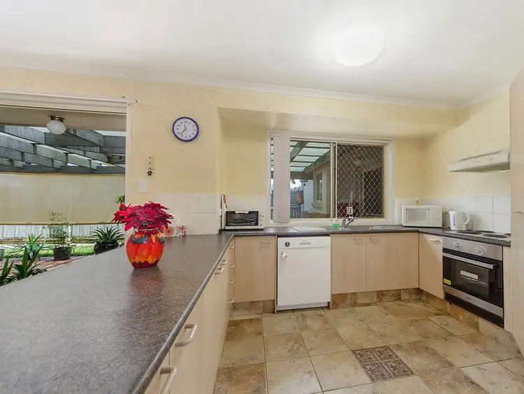 Sixth view of Homely house listing, 3 Merrilaine Crescent, Merrimac QLD 4226