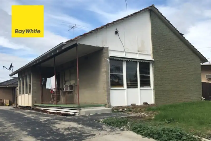 Main view of Homely unit listing, 1/13 Heffernan Street, Laverton VIC 3028