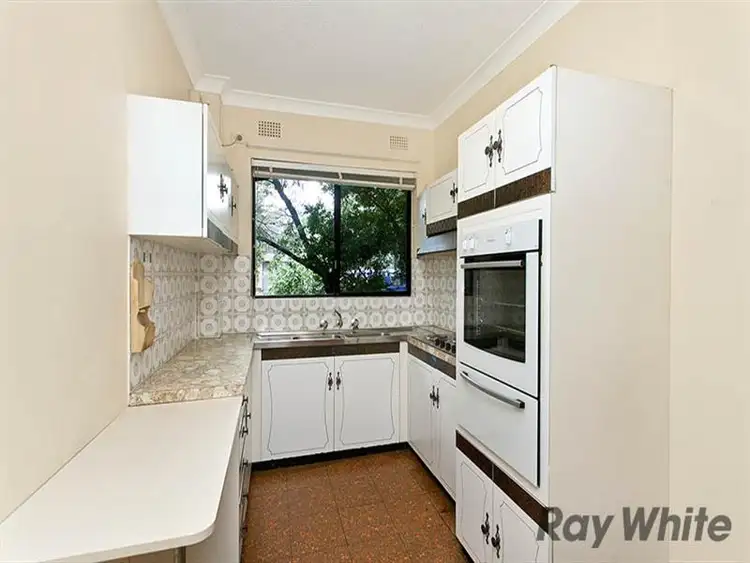 Fifth view of Homely unit listing, 2/2-4 Hampton Court Road, Carlton NSW 2218
