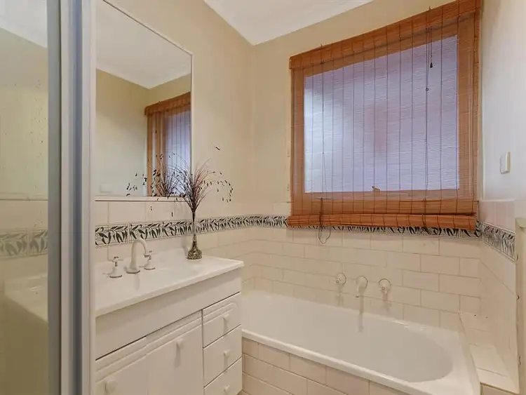 Fifth view of Homely unit listing, 1/245 Nepean Street, Greensborough VIC 3088