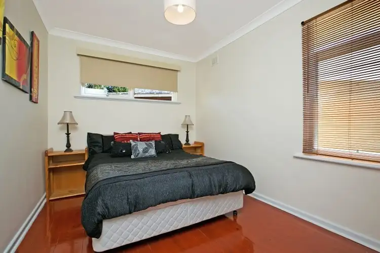 Seventh view of Homely house listing, 1 Oak Court, Campbelltown SA 5074