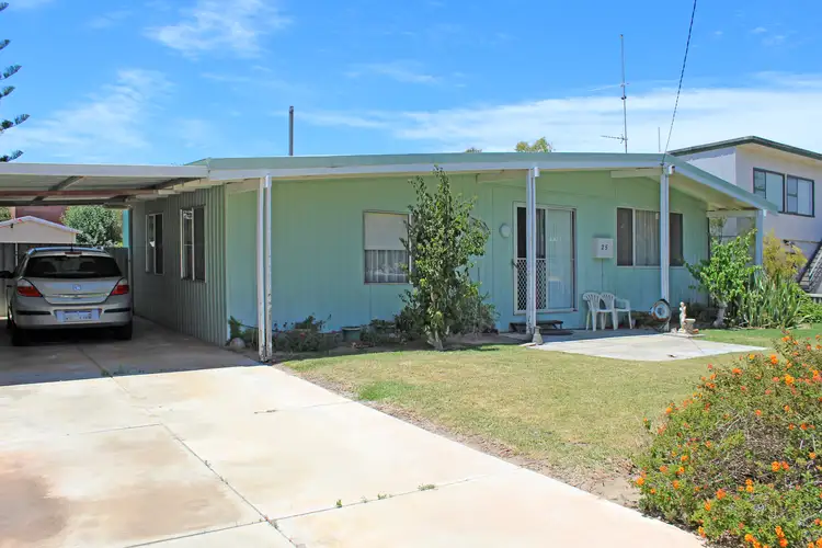 25 Cameron Street, Jurien Bay WA 6516