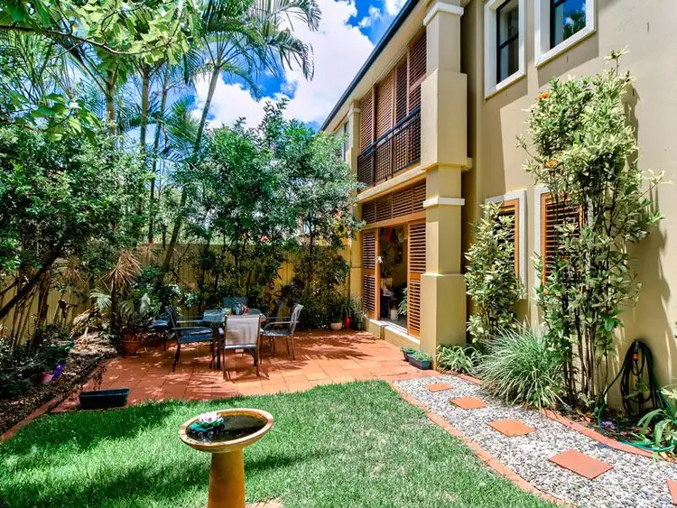 Second view of Homely house listing, 2/146 Windermere Road, Hamilton QLD 4007