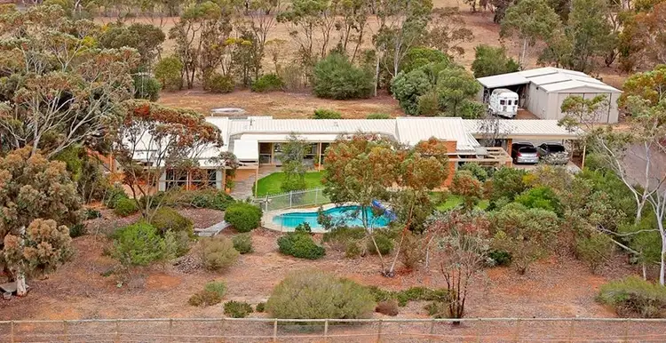 190 Plains Road, Lara VIC 3212