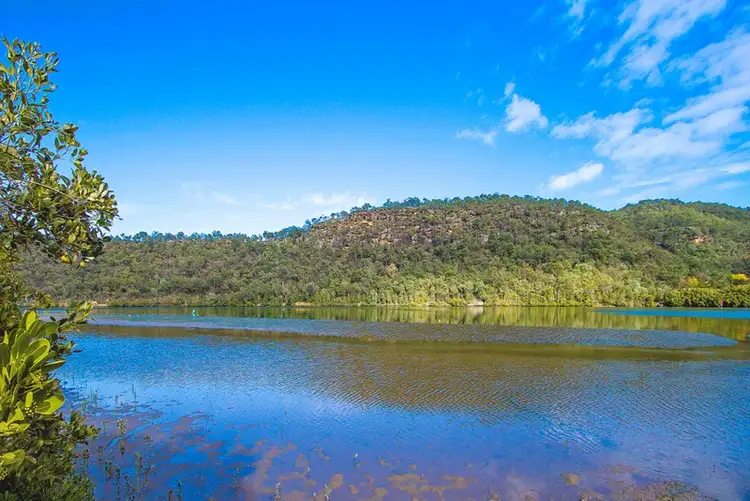 5943 Wisemans Ferry Road, Gunderman NSW 2775