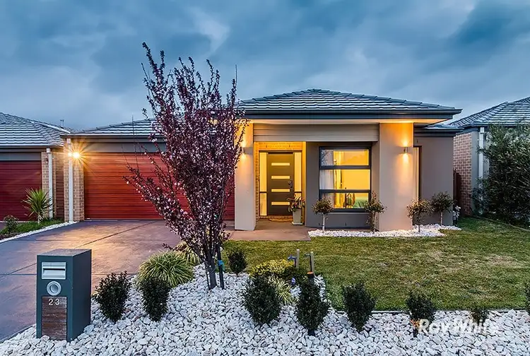 23 Albida Parade, Lyndhurst VIC 3975
