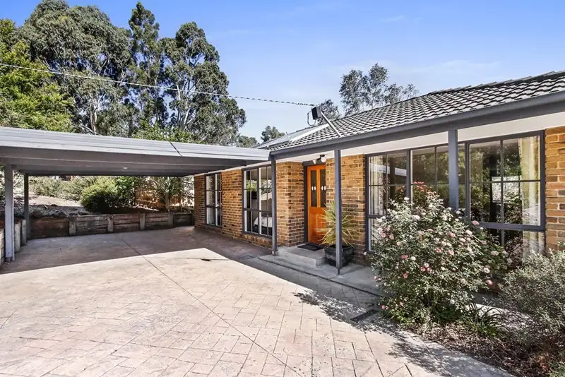 Main view of Homely house listing, 19 Greengable Court, Croydon Hills VIC 3136