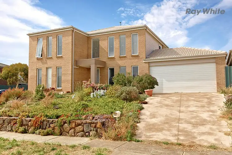 36 Lookout Way, Tarneit VIC 3029