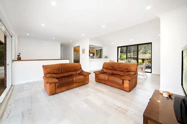 Fifth view of Homely house listing, 17 Liffey Place, Woronora NSW 2232