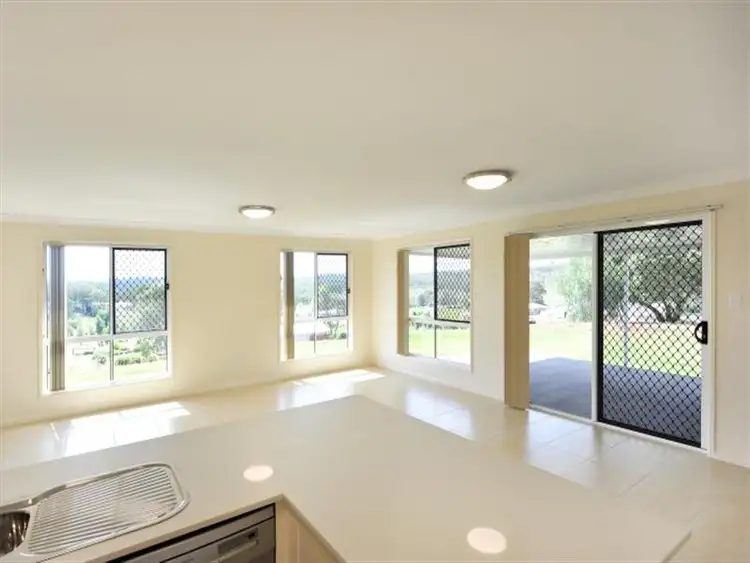 Sixth view of Homely house listing, 4 Parkview Place, Meringandan West QLD 4352