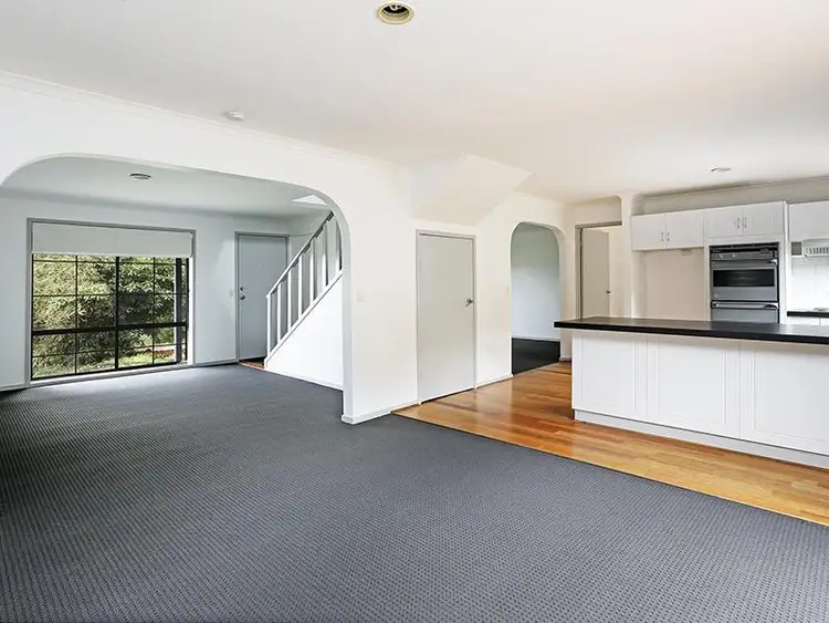Fourth view of Homely unit listing, 2/2 Premier Court, Highton VIC 3216