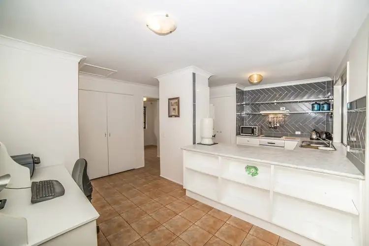 2/191 Musgrave Avenue, Labrador QLD 4215