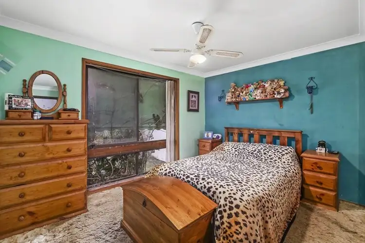 Fourth view of Homely house listing, 17 Erin Avenue, Berkeley Vale NSW 2261
