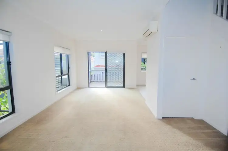 Third view of Homely townhouse listing, 3/139 'Belmont Grange' Cotlew Street, Ashmore QLD 4214